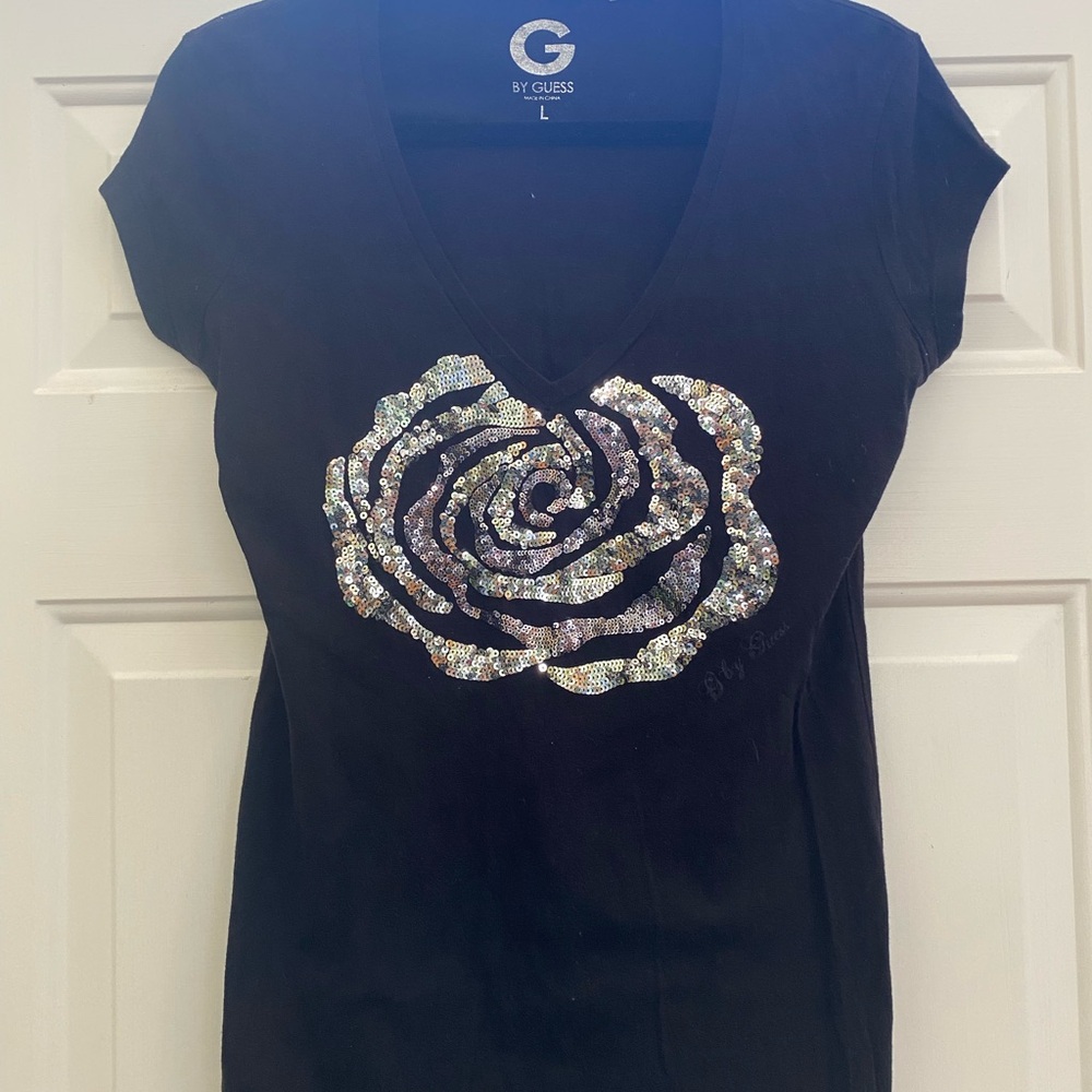 💖3/$45💖 G by Guess Black Top with Silver Sequin Rose